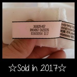 Victoria's Secret Intimates & Sleepwear - ☆NWT☆ VS Bra *32DD* Victoria's Secret Intimates & Sleepwear - ☆NWT☆ VS Bra *32DD*